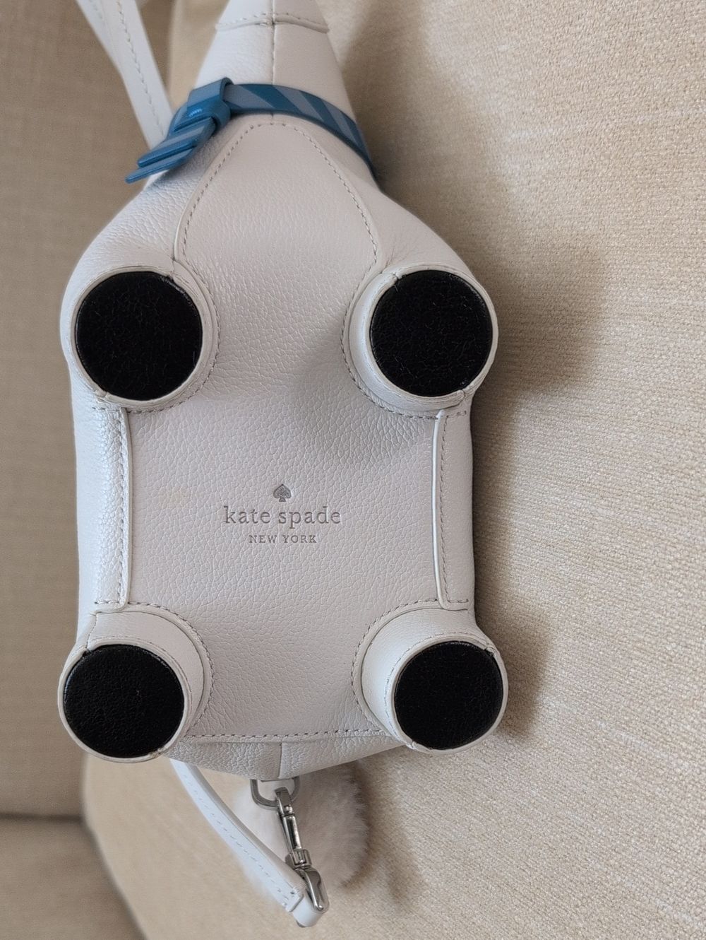 Kate Spade Arctic Friends Polar Bear Crossbody Bag Clutch - Picture 7 of 13